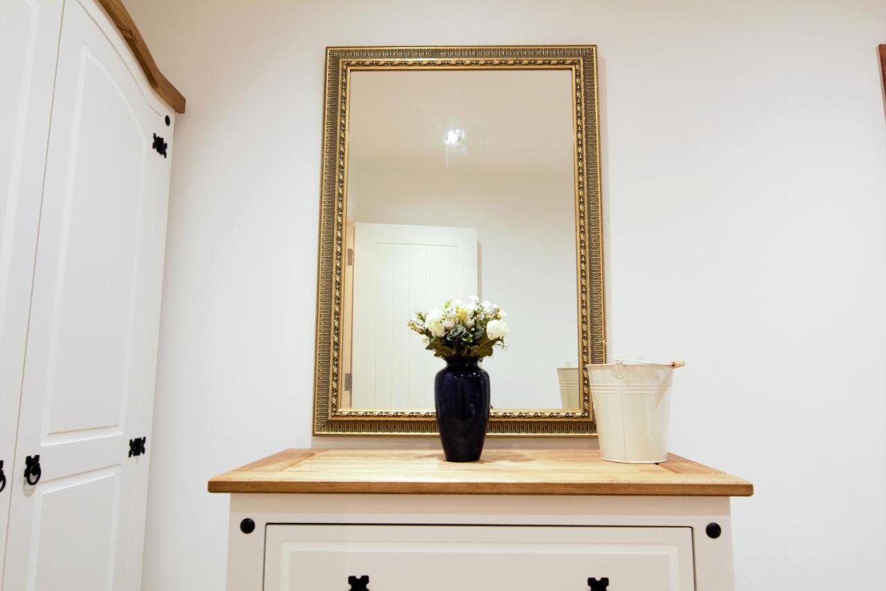 Stylish 2 Bedroom In The Heart Of Greenwich Londra